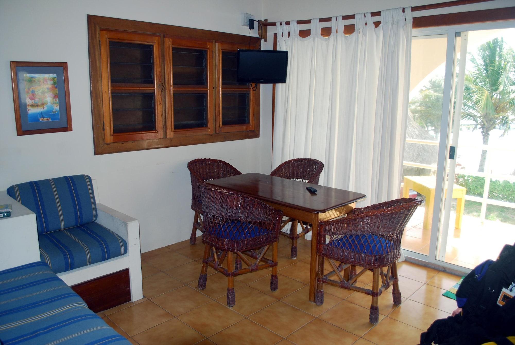 Caribbean Villas Hotel サン・ペドロ エクステリア 写真